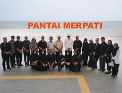 Pj Gubernur Prof Fadjry Djufry – Bupati Andi Utta Resmikan Partai Merpati dengan Pelepasan Burung Merpati.