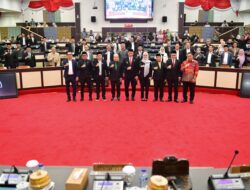 Pada Penetapan Andalan Hati Sebagai Gubernur dan Wagub, Prof Fadjry Djufry Ajak Dukung Iklim Investasi dan Efisiensi Anggaran