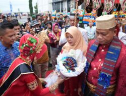 Didampingi PJ Ketua TP PKK, PJ Gubernur Sulsel Hadiri HUT Takalar Ke 65 dan Berharap Semakin Maju dan Sejahtera
