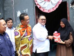 Kolaborasi Baznas Makassar, BKKBN Sulsel dan DPPKB Gerakan Peduli Stunting di Kecamatan Makassar.