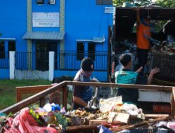 Peringati HPSN, DLH Kota Makassar Gelar Aksi Bersih-Bersih di TPS 3R dan Bank Sampah Untia.