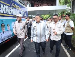 Tekan Inflasi, Wali Kota Makassar Munafri bersama BI Sulsel Distribusikan Ribuan Paket Sembako