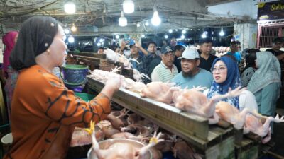 Jelang Hari Raya Idul Fitri, Bupati Gowa Turun Langsung Tinjau Harga Pasar. Kenaikan Harga Masih Terkendali