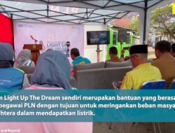Momen Ramadan 1446 H, Program Donasi Insan PLN UID Sulselrabar Bantu Nyalakan Sambungan Listrik 295 Rumah.