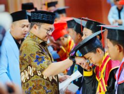 Darmawangsyah Sebut Wisuda Santri Bantu Sukseskan Bebas Buta Aksara Al-Qur’an di Gowa