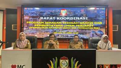 Pemkot Makassar Berdayakan UMKM Lokal Jahit Seragam Gratis SD & SMP