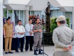 Lepas Personel Satpol PP Amankan Pilkada Palopo, Gubernur Andi Sudirman Ingatkan Tindak Tegas Kecurangan