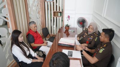 Sidang Perdana Terdakwa Annar Salahuddin Sampetoding Kasus Uang Rupiah Palsu, JPU Kejari Gowa Ungkap Perbuatan Dalam Dakwaan