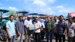 100 Hari Kerja Bupati dan Wakil Bupati Takalar, Daeng Manye Serahkan Bantuan Alsintan untuk Petani Takalar