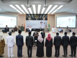 Walikota Makassar Lantik Arlin Ariesta Sebagai Kadiskop dan UKM 
