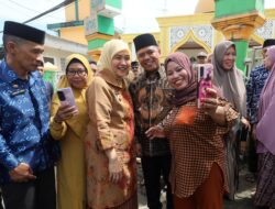 Aliyah Mustika Ilham Melayat ke Rumah Duka Ibunda Tokoh Masyarakat Muhammad Arfah