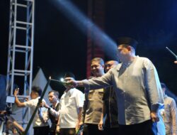 Pawai Obor Muharram, Wali Kota Munafri Ajak Warga Rayakan Hijrah dengan Semangat Baru