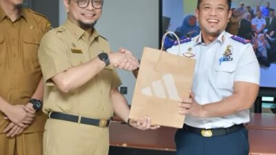 Penuh Haru dan Kekeluargaan Warnai Pisah Sambut Kepala Dinas Koperasi dan UKM Kota Makassar