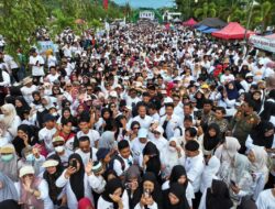 Jalan Sehat Anti Mager di Belopa Padat Merayap, Gubernur Andi Sudirman: Alhamdulillah Berjalan Sukses dan Lancar