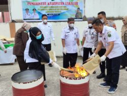 Wakil Bupati Takalar Hadiri Pemusnahan 5660 Berkas Arsip di Lingkup Pemkab Takalar.