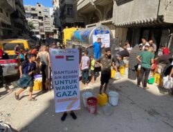 Allahu Akbar!Bantuan Air Bersih Sebanyak 10 Ribu Liter Dari Masyarakat Indonesia Tiba di Gaza