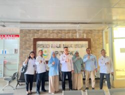 Kemenko Polkam Tinjau Pelaksanaan Program Cek Kesehatan Gratis di RSUD Haji Makassar