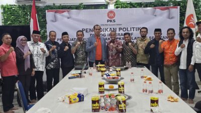 Ketua Fraksi DPR-RI PKS Hadiri Dialog Interaktif di Sulawesi selatan