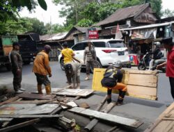 Pagi Kerap Bikin Macet, Kini Pedagang Pasar Tumpah di Sepanjang Jalan Leimena Langsung Ditertibkan 