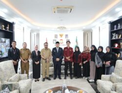 Wali Kota Makassar Dukung Festival Kewirausahaan UMI, Dorong Mahasiswa Mandiri Lewat UMKM