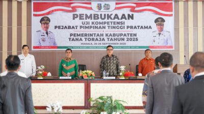 Sekda Sulsel Pimpin Uji Kompetensi Pejabat Pimpinan Tinggi Pratama Tana Toraja