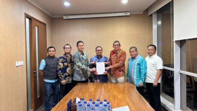 Pelindo Regional 4 dan PT Eastern Teken Kerja Sama Layanan Kepelabuhanan