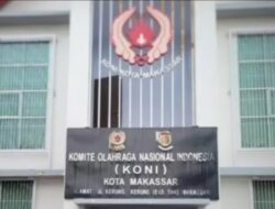 Didampingi Wakil Ketua I DPRD Kota Makassar Andi Suharmika,Ismail Daftar Caketum KONI