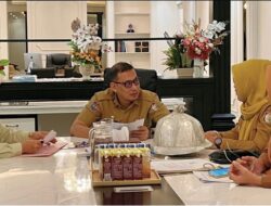 Dinas Pertanahan Kota Makassar Melaksanakan Penandatanganan Akta Pelepasan Hak Bersama Pemilik Lahan