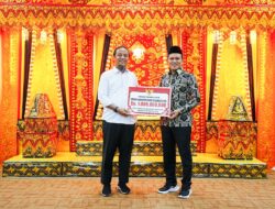 Gubernur Sulsel Telah Serahkan Simbolis ke Aceh, Sumut dan Sumbar Bantuan Kemanusiaan 