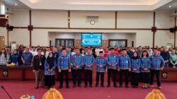 Disnakertrans Sulsel Gelar Penyerahan Piagam penghargaan Sebagai Rangkaian Penutup Bulan K3 Tahun 2026