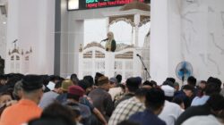Tarawih Pertama, Bupati Talenrang Ajak Masyarakat Perkuat Semangat Gowa Bersama