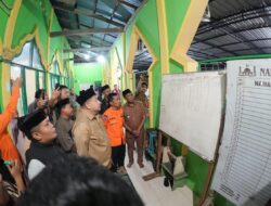 Malam Hari Disertai Hujan, Appi Sambangi Pengungsi Banjir Manggala, Pastikan Tak Ada Warga Terabaikan