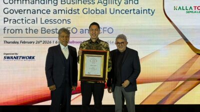 Di Ajang SWA Media Group, Chief Executive Officer Kalla Toyota Raih Penghargaan Indonesia Best CEO 2025
