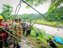 Gubernur Andi Sudirman Apresiasi Program TNI Bangun Jembatan untuk Akses Warga