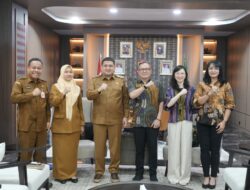 Wali Kota Makassar Bahas Penguatan Kapasitas Guru Bersama Putera Sampoerna Foundation