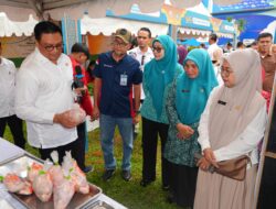 TP PKK Provinsi Sulawesi Selatan Bersama Dekranasda Gelar Festival Ramadan dan Gerakan Pangan Murah di Makassar