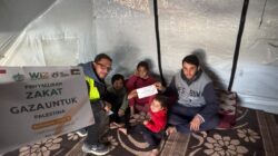 Gandeng Mitra Lokal, Laznas WIZ – KITA Palestina Distribusikan Bantuan Tunai Zakat bagi Korban Perang di Gaza