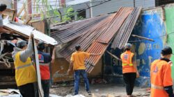 Kecamatan Makassar Tertibkan PKL di Dua Titik, Utamakan Pendekatan Persuasif