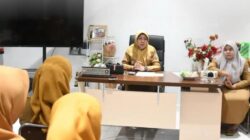 Pimpin Rapat Rutin, Kadis Pertanahan Makassar: Momen Penting Memastikan Setiap Kendala di Lapangan Segera Teridentifikasi dan Diselesaikan Bersama.