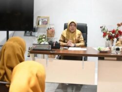Pimpin Rapat Rutin, Kadis Pertanahan Makassar: Momen Penting Memastikan Setiap Kendala di Lapangan Segera Teridentifikasi dan Diselesaikan Bersama.