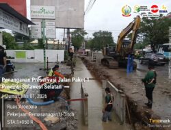 Pemasangan U-Ditch di Ruas Aroepala Dikebut, Gubernur Sulsel: Kita Maksimalkan Saluran Drainasenya 