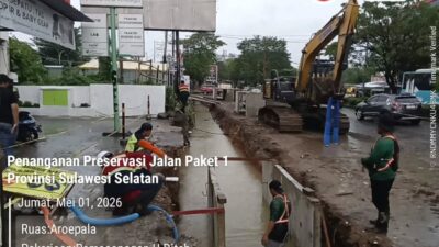 Pemasangan U-Ditch di Ruas Aroepala Dikebut, Gubernur Sulsel: Kita Maksimalkan Saluran Drainasenya 