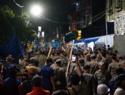 Humanis dan Kondusif, Penataan Pasar Yang di Lakukan Satpol dan Tim Gabungan, di Jalan Veteran, Tuai Dukungan Warga