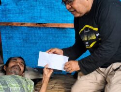Gubernur Sulsel Bantu Dg Sangkala, Warga Lumpuh yang Bertahun-Tahun Tinggal di Gubuk Jeneponto
