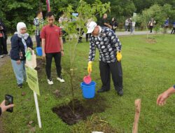 Rakernas APEKSI 2026: Munafri dan Melinda Aksa Ikuti Senam Bersama hingga Penanaman Pohon
