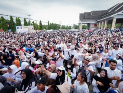 Puluhan Ribu Warga Semarakkan Jalan Sehat Anti Mager Bersama Gubernur Sulsel Peringati 67 Tahun Kabupaten Luwu
