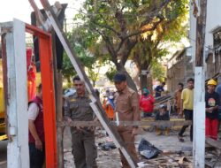 Lapak Berdiri 30 Tahun Akhirnya Dibongkar, Camat Biringkanaya Pimpin Penataan Kawasan Telkomas