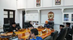 Wakil Wali Kota Makassar Sampaikan Jawaban Wali Kota atas Pandangan Umum Fraksi DPRD Secara Daring