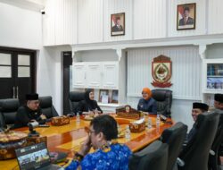 Wakil Wali Kota Makassar Sampaikan Jawaban Wali Kota atas Pandangan Umum Fraksi DPRD Secara Daring