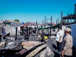 Kunjungi Korban Kebakaran di Tallo Makassar, Gubernur Sulsel Serahkan Bantuan Rp795 Juta